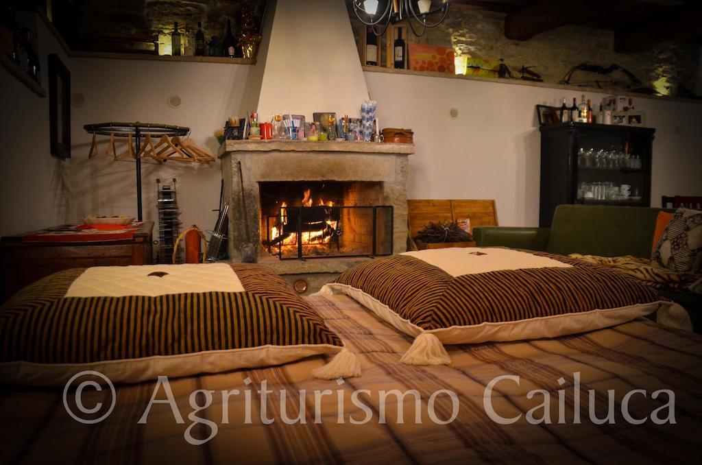 Agriturismo Cailuca 피에트라루냐 객실 사진
